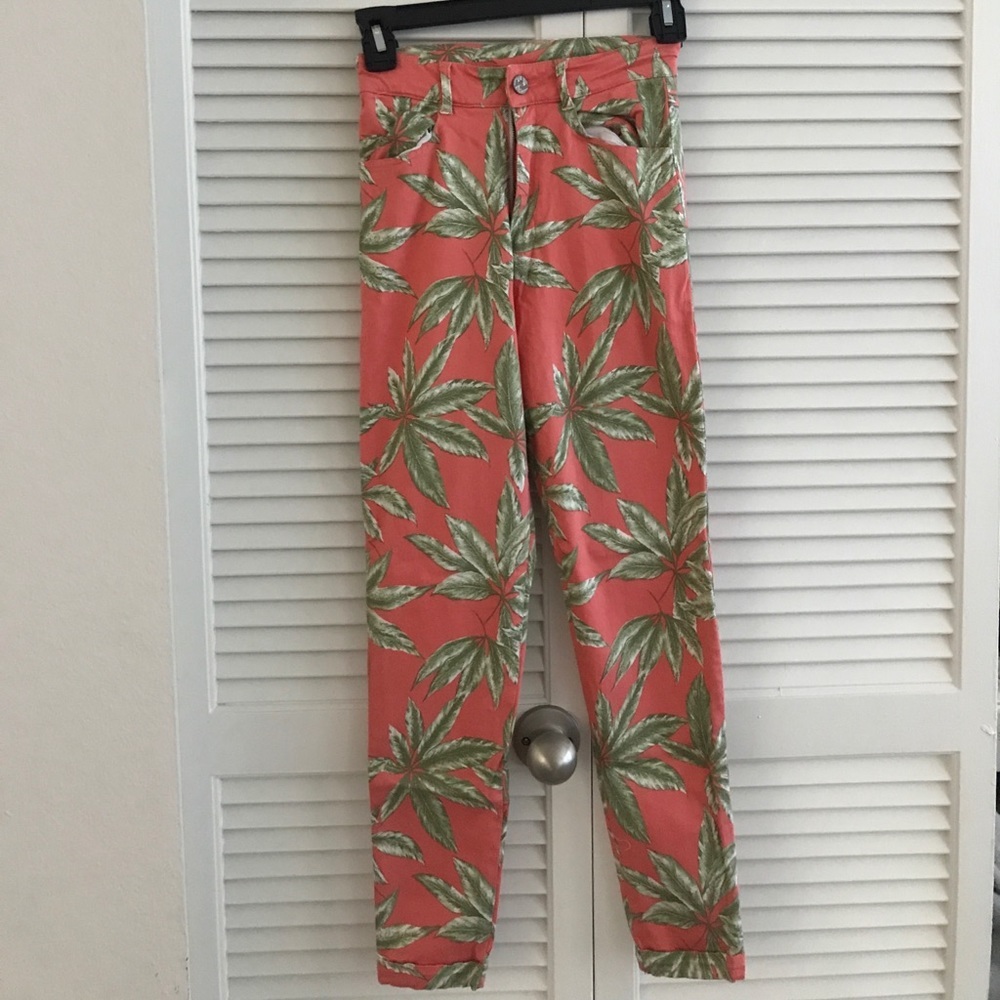 MOTEL ROCKS PALM PRINT 🌴 HIGH WAISTED CROPS